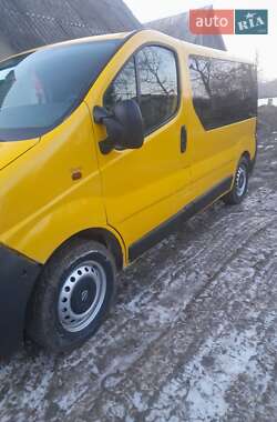 Минивэн Opel Vivaro 2004 в Почаеве