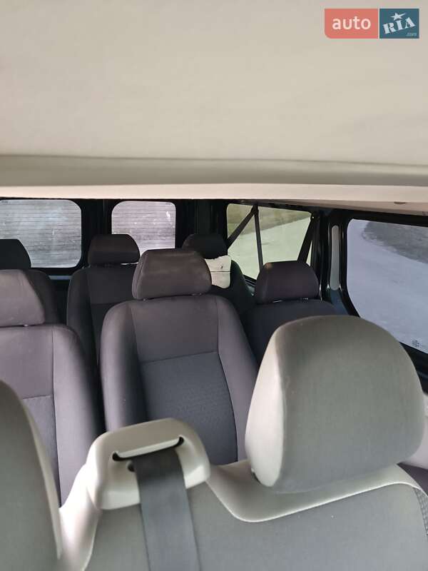 Минивэн Opel Vivaro 2014 в Чернигове
