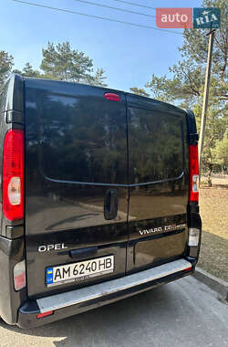 Минивэн Opel Vivaro 2014 в Светловодске