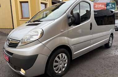 Мінівен Opel Vivaro 2014 в Львові