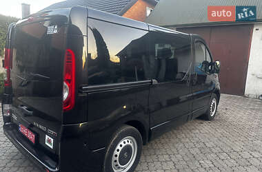 Мінівен Opel Vivaro 2012 в 