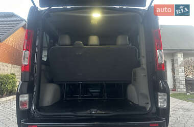 Мінівен Opel Vivaro 2012 в 