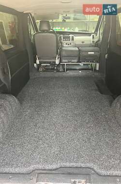 Мінівен Opel Vivaro 2005 в 
