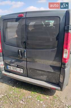 Мінівен Opel Vivaro 2004 в 