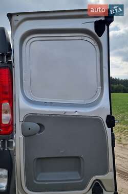 Минивэн Opel Vivaro 2013 в 