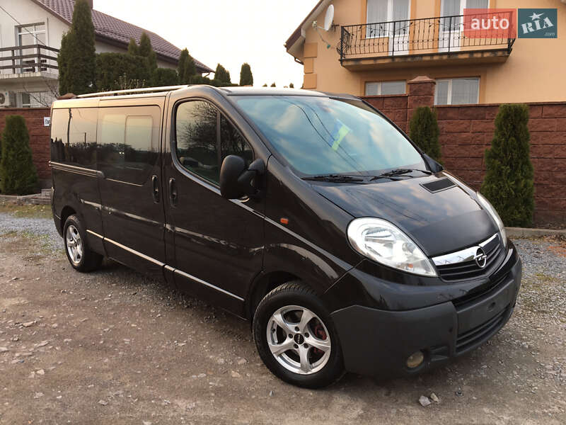 Opel Vivaro 2009