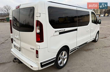 Минивэн Opel Vivaro 2017 в 