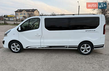 Минивэн Opel Vivaro 2017 в 