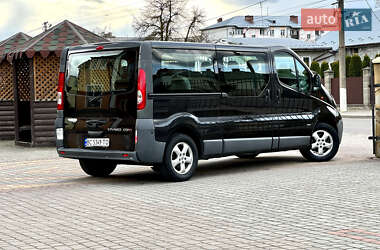 Минивэн Opel Vivaro 2014 в 