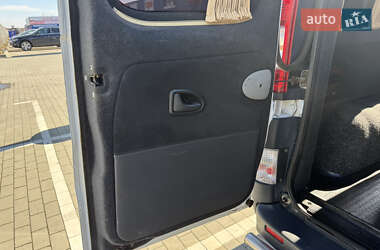 Мінівен Opel Vivaro 2007 в 