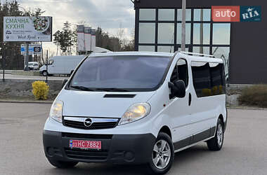Мінівен Opel Vivaro 2013 в 