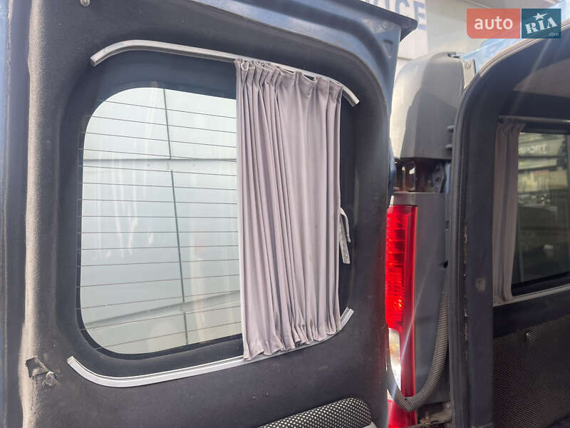Минивэн Opel Vivaro 2008 в Харькове