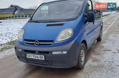 Минивэн Opel Vivaro 2004 в 