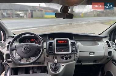 Минивэн Opel Vivaro 2013 в 
