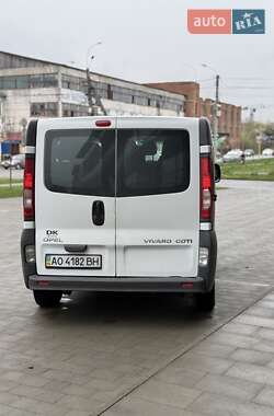 Минивэн Opel Vivaro 2008 в 