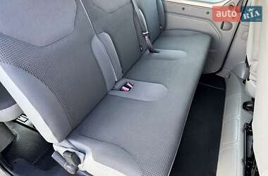 Минивэн Opel Vivaro 2013 в 