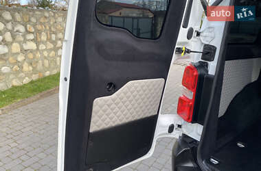 Минивэн Opel Vivaro 2019 в 