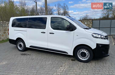 Минивэн Opel Vivaro 2019 в 