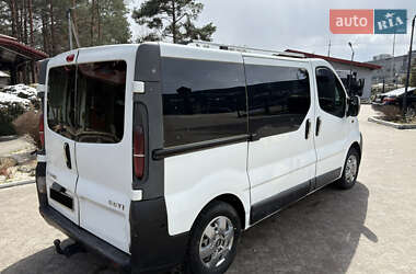 Минивэн Opel Vivaro 2004 в 