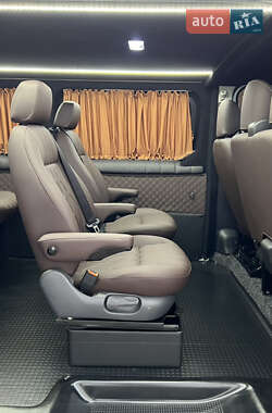 Минивэн Opel Vivaro 2019 в 