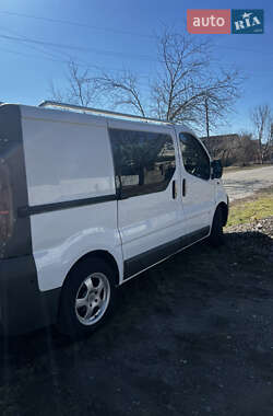 Минивэн Opel Vivaro 2005 в 
