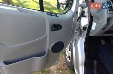 Вантажний фургон Opel Vivaro 2014 в 