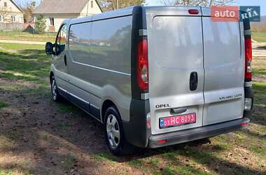 Вантажний фургон Opel Vivaro 2014 в 