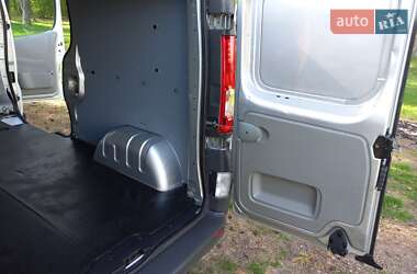 Вантажний фургон Opel Vivaro 2014 в 