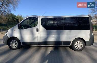 Минивэн Opel Vivaro 2006 в 