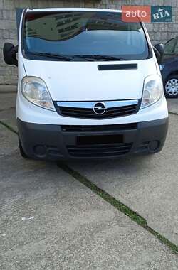 Минивэн Opel Vivaro 2007 в 