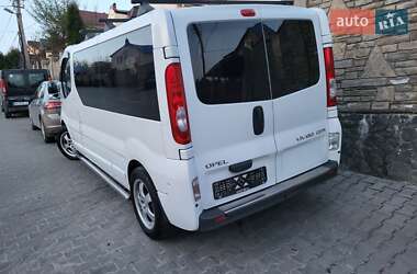 Минивэн Opel Vivaro 2007 в 
