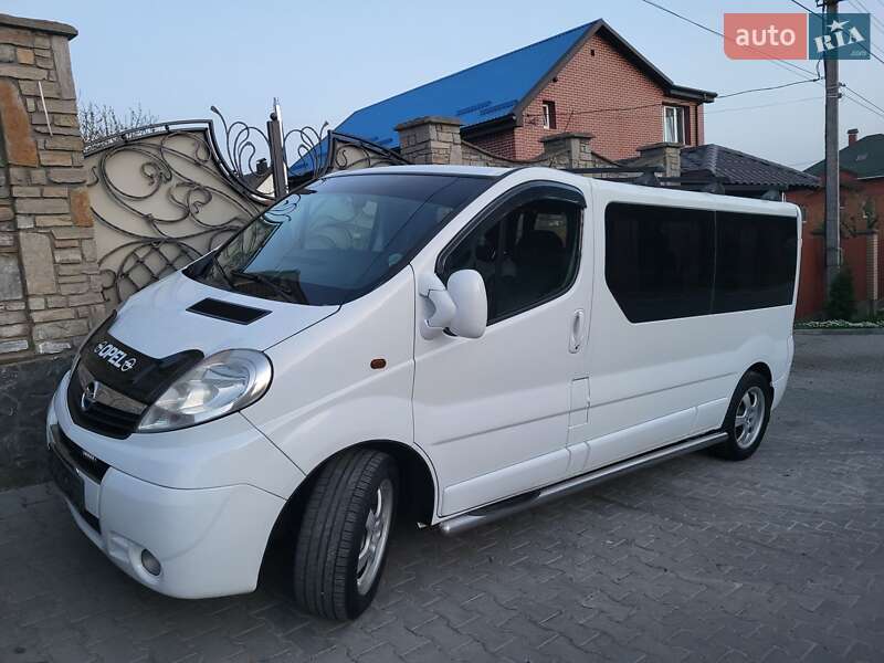 Минивэн Opel Vivaro 2007 в Хмельницком