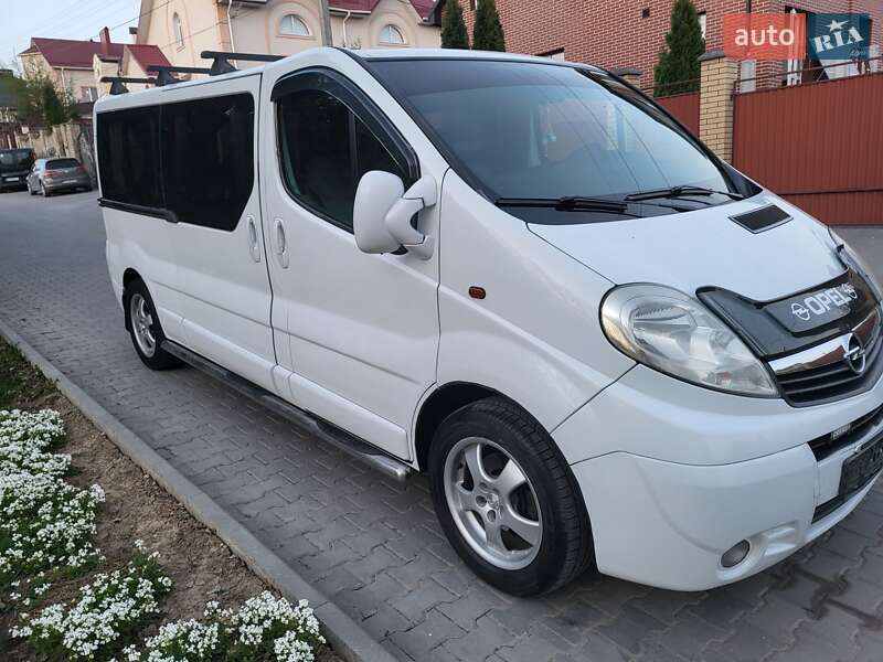 Минивэн Opel Vivaro 2007 в Хмельницком