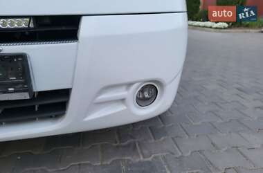 Минивэн Opel Vivaro 2007 в 