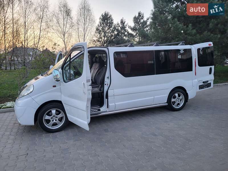 Минивэн Opel Vivaro 2007 в Хмельницком