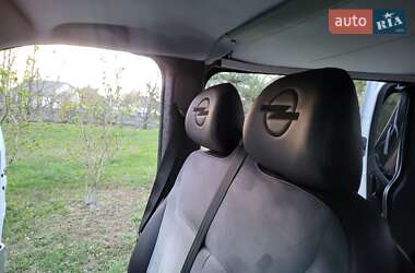 Минивэн Opel Vivaro 2007 в 