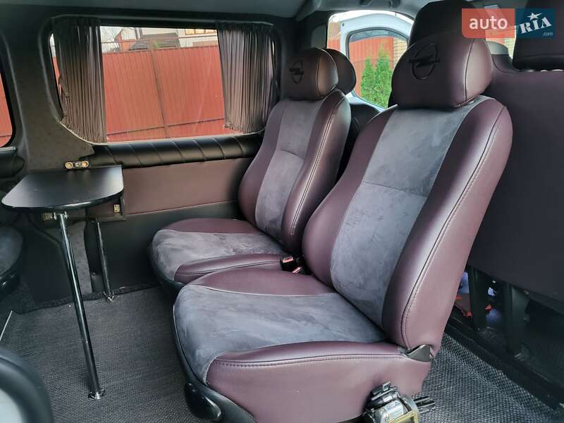 Минивэн Opel Vivaro 2007 в Хмельницком