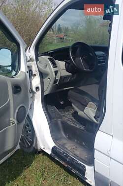 Минивэн Opel Vivaro 2001 в 