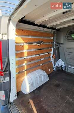 Минивэн Opel Vivaro 2011 в 