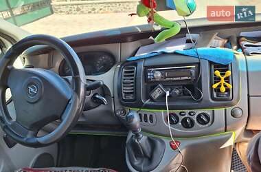 Минивэн Opel Vivaro 2008 в 