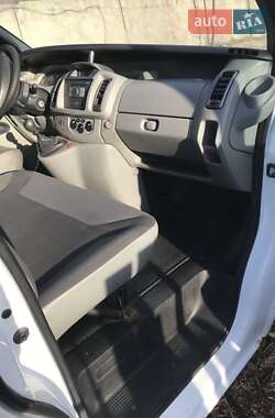 Грузопассажирский фургон Opel Vivaro 2008 в 