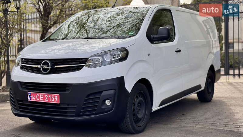 Минивэн Opel Vivaro 2021 в 