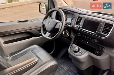 Минивэн Opel Vivaro 2021 в 