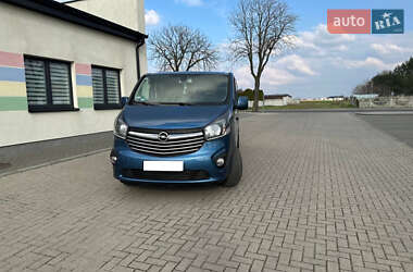 Минивэн Opel Vivaro 2019 в 