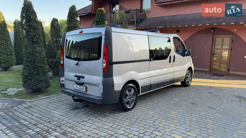 Opel Vivaro 2014