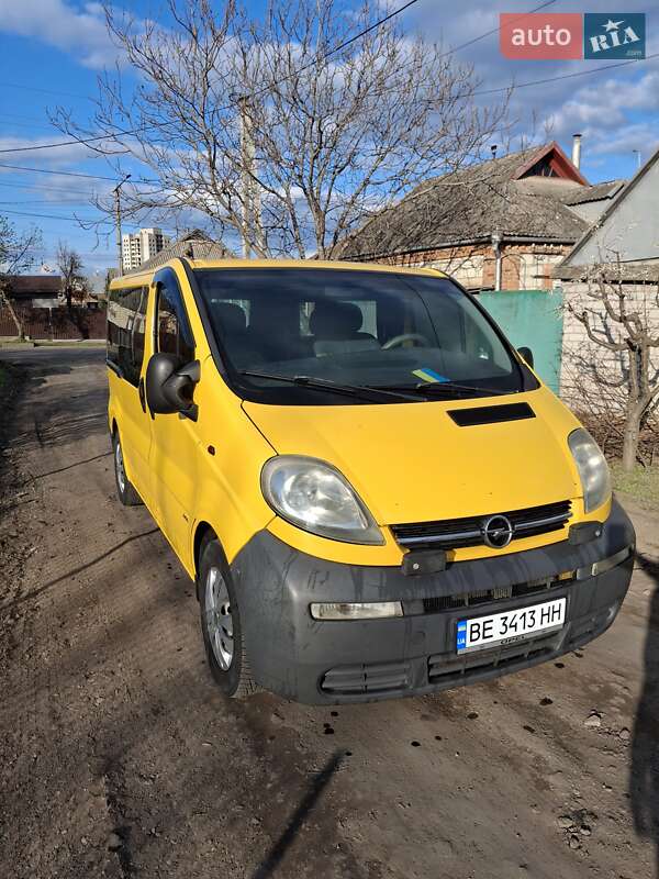 Opel Vivaro 2004