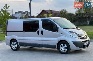 Мінівен Opel Vivaro 2012 в 