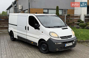 Грузовой фургон Opel Vivaro 2004 в 