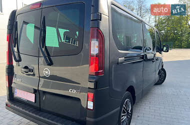 Мінівен Opel Vivaro 2015 в 