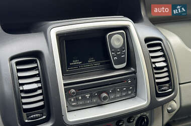 Вантажний фургон Opel Vivaro 2014 в 
